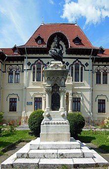 Casa de cultură Tudor Muşatescu